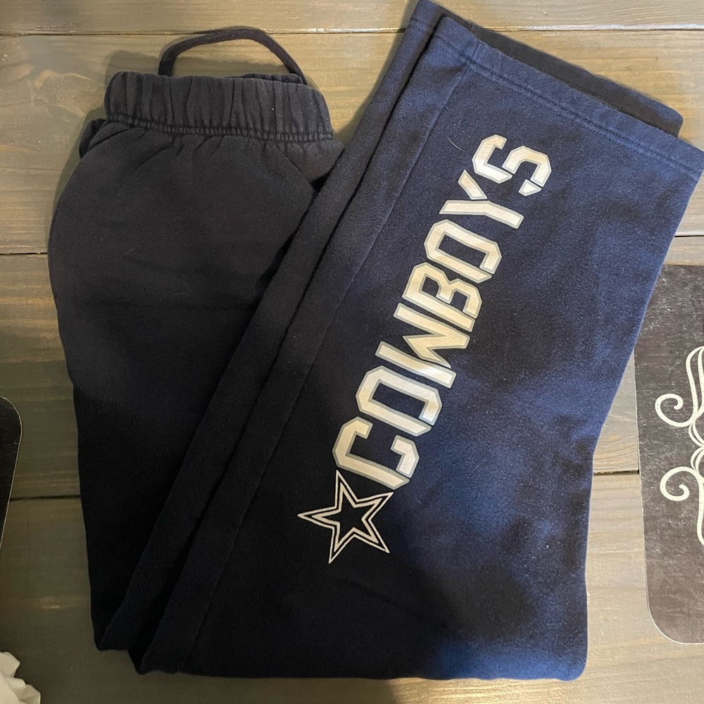 Dallas cowboy sweat pants - size large
